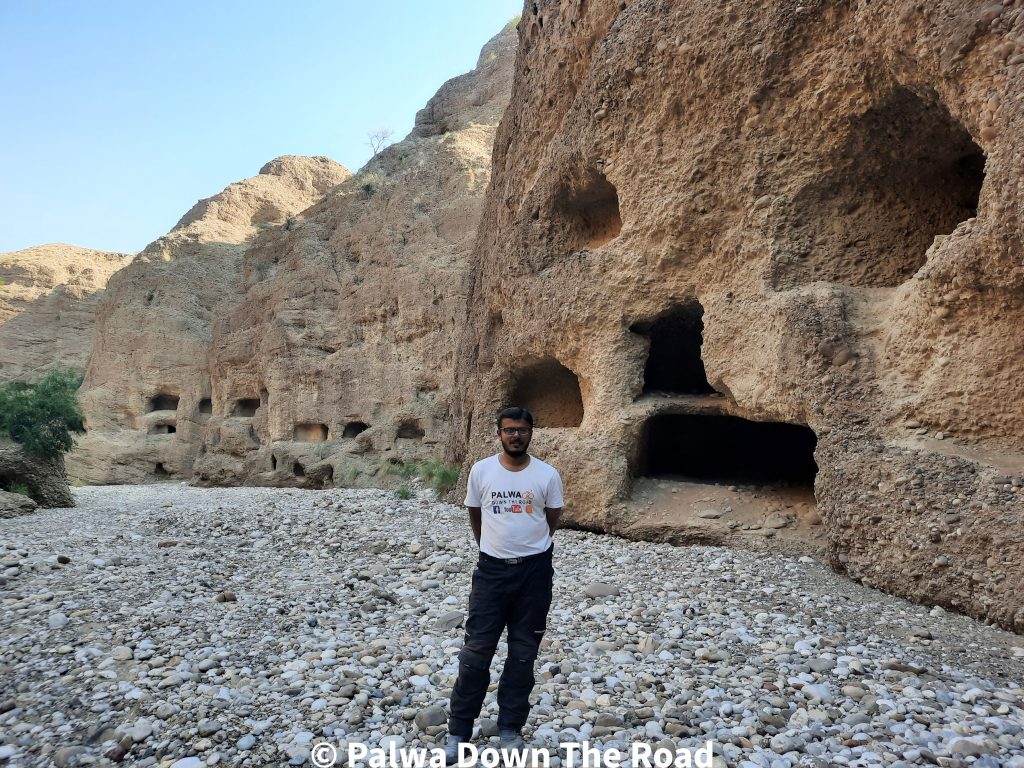 غاروں کا شہر، گوندرانی